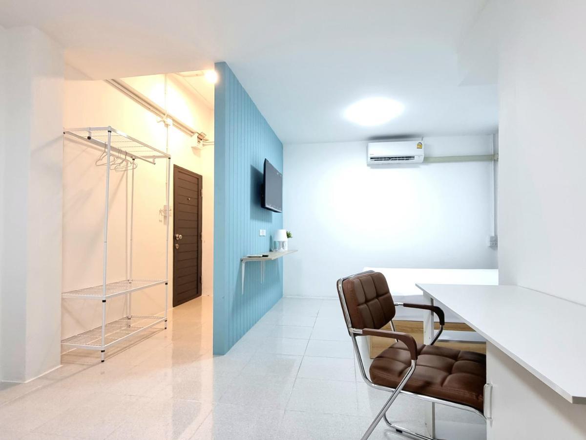The Zai Apartment Ban Krathum Lom Extérieur photo