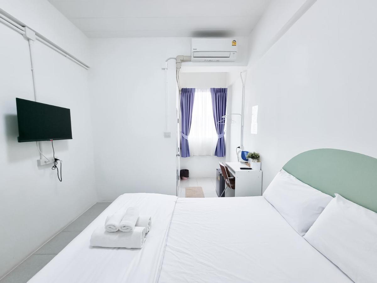 The Zai Apartment Ban Krathum Lom Extérieur photo