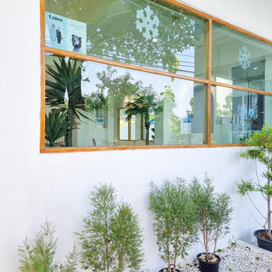 The Zai Apartment Ban Krathum Lom Extérieur photo